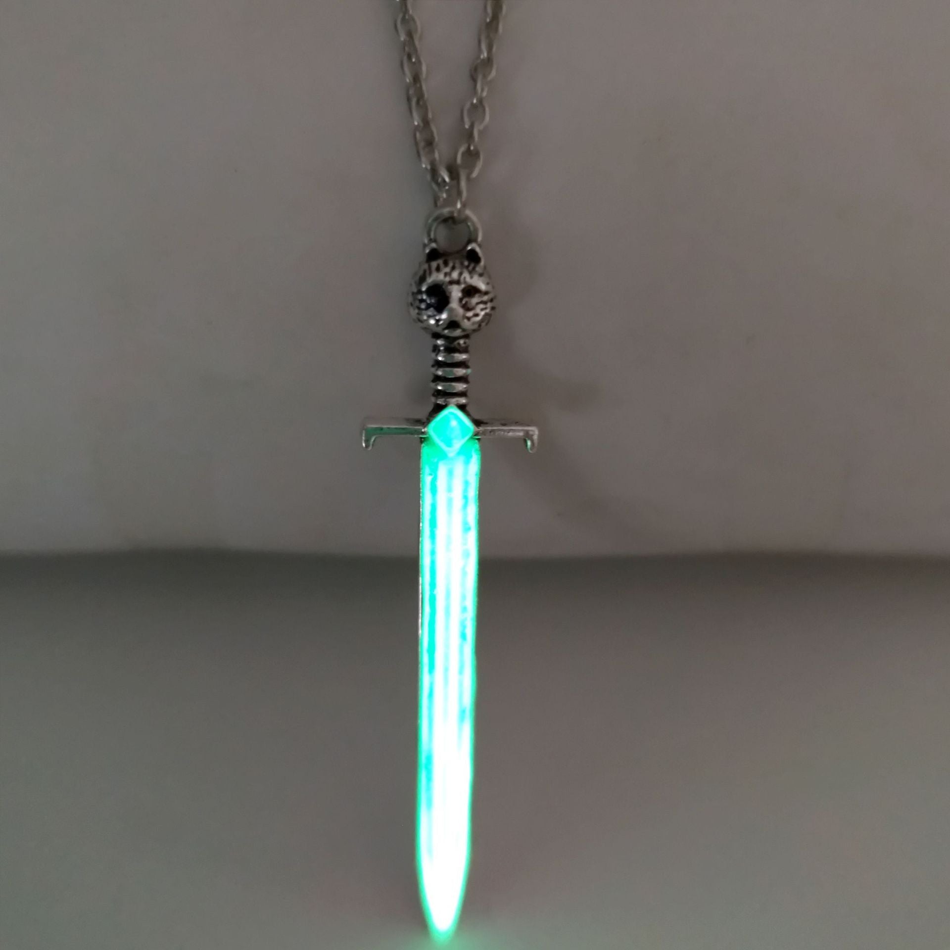 Game Of Thrones Glow Necklace