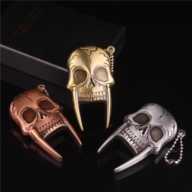 Skull Lighter